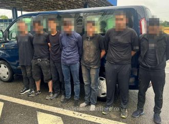 14 cetățeni străini fără drept de călătorie în spațiul Schengen, depistați la frontiera de vest a României